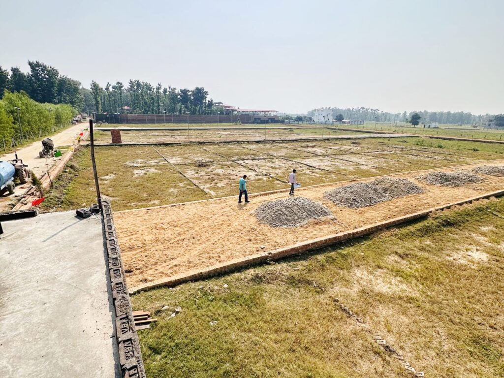 WhatsApp Image 2025-10-25 at 11.06.16 PM