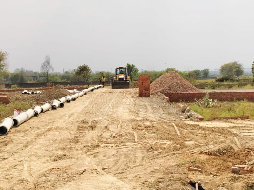 WhatsApp Image 2025-10-25 at 11.07.15 PM (1)