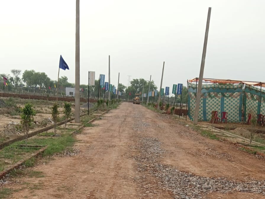 WhatsApp Image 2025-10-25 at 11.09.31 PM