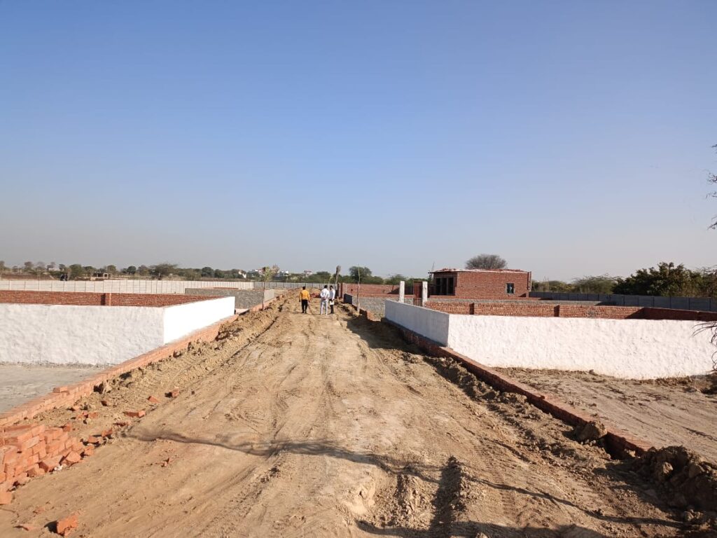 WhatsApp Image 2025-10-25 at 11.11.33 PM (3)